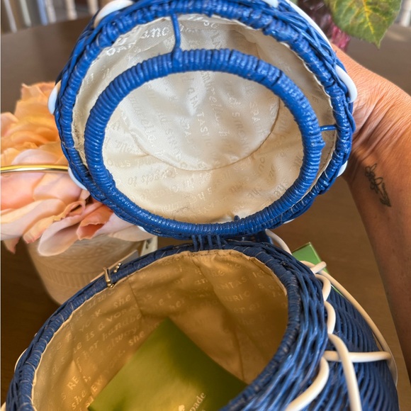 Kate spade down the rabbit hole tea pot and coin purse - Picture 6 of 14